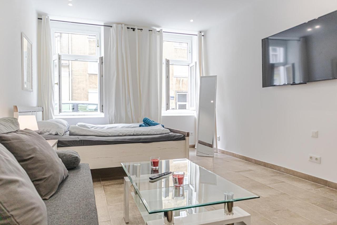 9 Min From City Center - Lovely Studio Near U1 Reumannplatz Bécs Kültér fotó