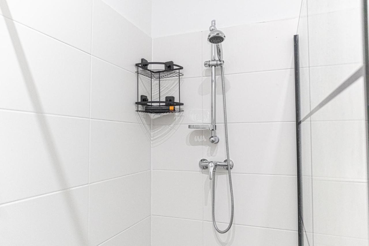 9 Min From City Center - Lovely Studio Near U1 Reumannplatz Bécs Kültér fotó