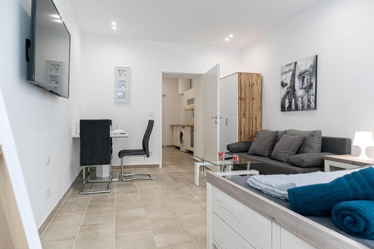 9 Min From City Center - Lovely Studio Near U1 Reumannplatz Bécs Kültér fotó